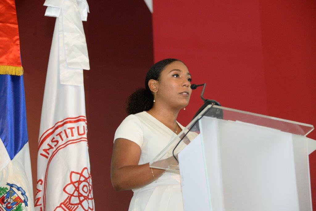 Wendy%20De%20La%20Rosa Instituto Tecnológico de Santo Domingo - Economista dominicana llama a los profesionales a usar su voz para luchar por la justicia social