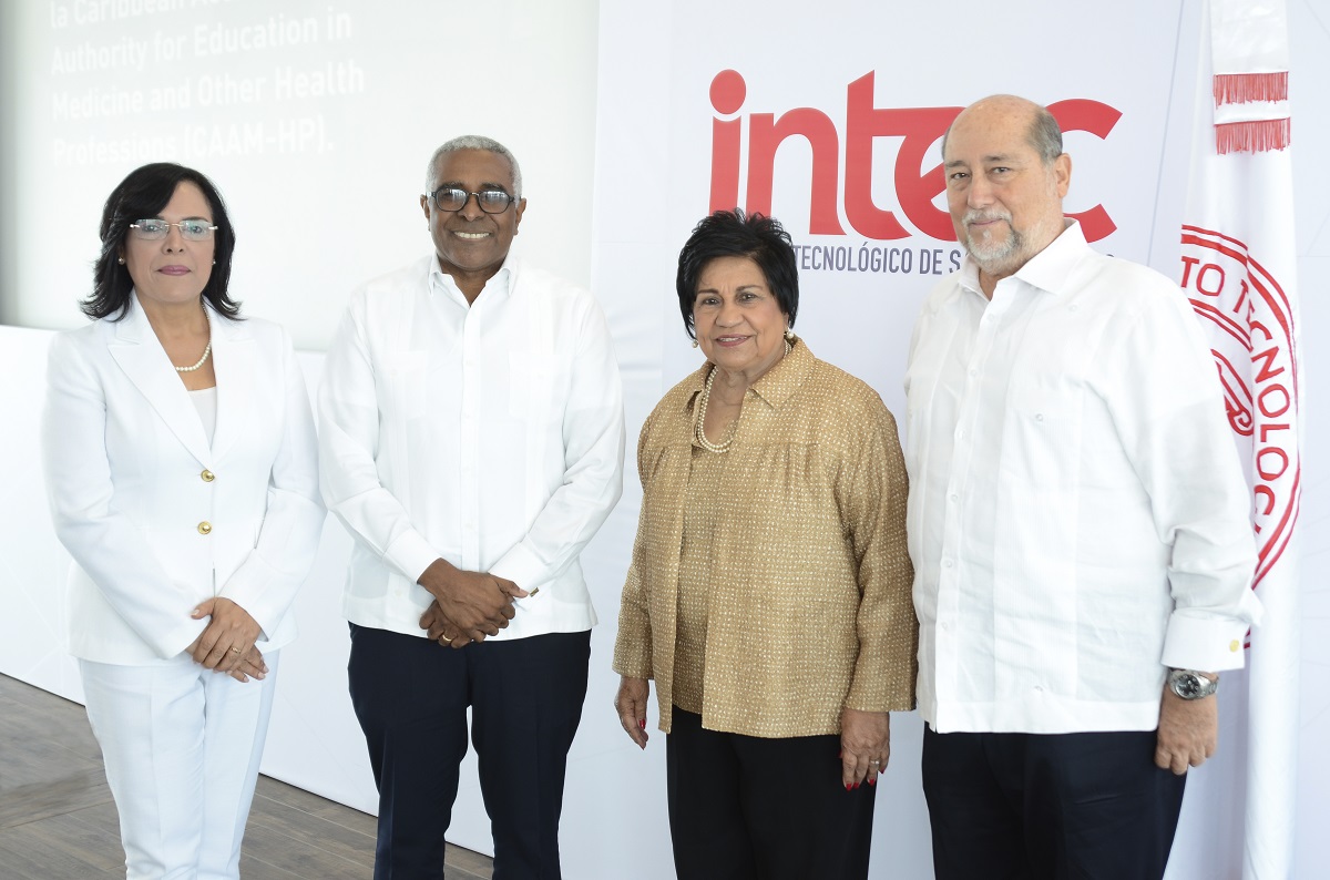 FriendsAccreditation%C3%B3n Instituto Tecnológico de Santo Domingo - INTEC celebrates with friends the accreditation of its Medicine career