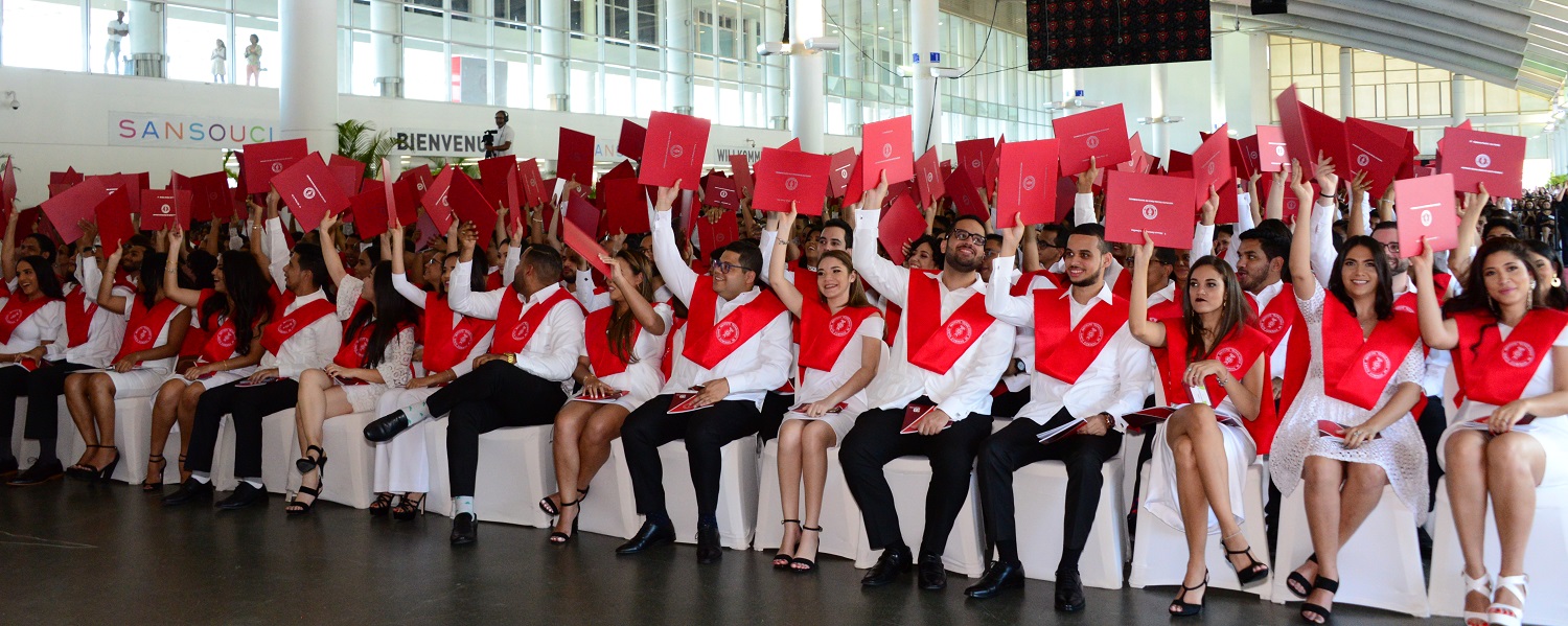 INTEC_delivered%C3%B3_t%C3%ADdegree_and_postgraduate_titles_to_636_students_-_copy Instituto Tecnológico de Santo Domingo - Graduanda calls its partners to innovate and generate a change that impacts RD development