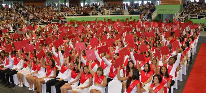 La%20promocin%20Abril%202015-0d9193a6 Instituto Tecnológico de Santo Domingo - Graduates