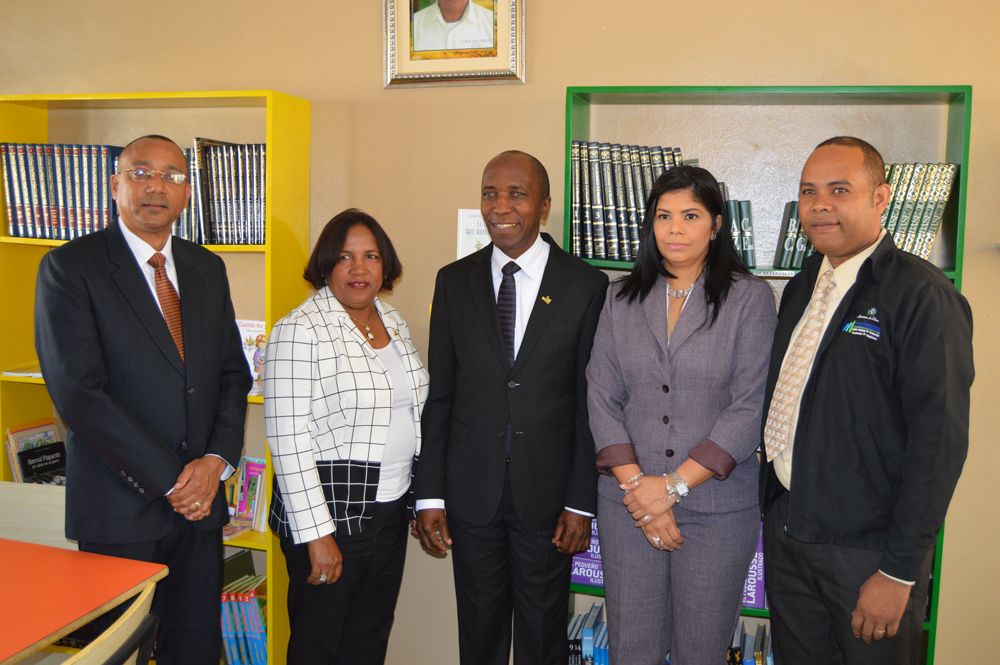 Inauguracin%20CREM-25f1861a image Inauguracin%20CREM-25f1861a Instituto Tecnológico de Santo Domingo - Siete escuelas de Azua reciben Centros de Recursos Multimodales para el Aprendizaje