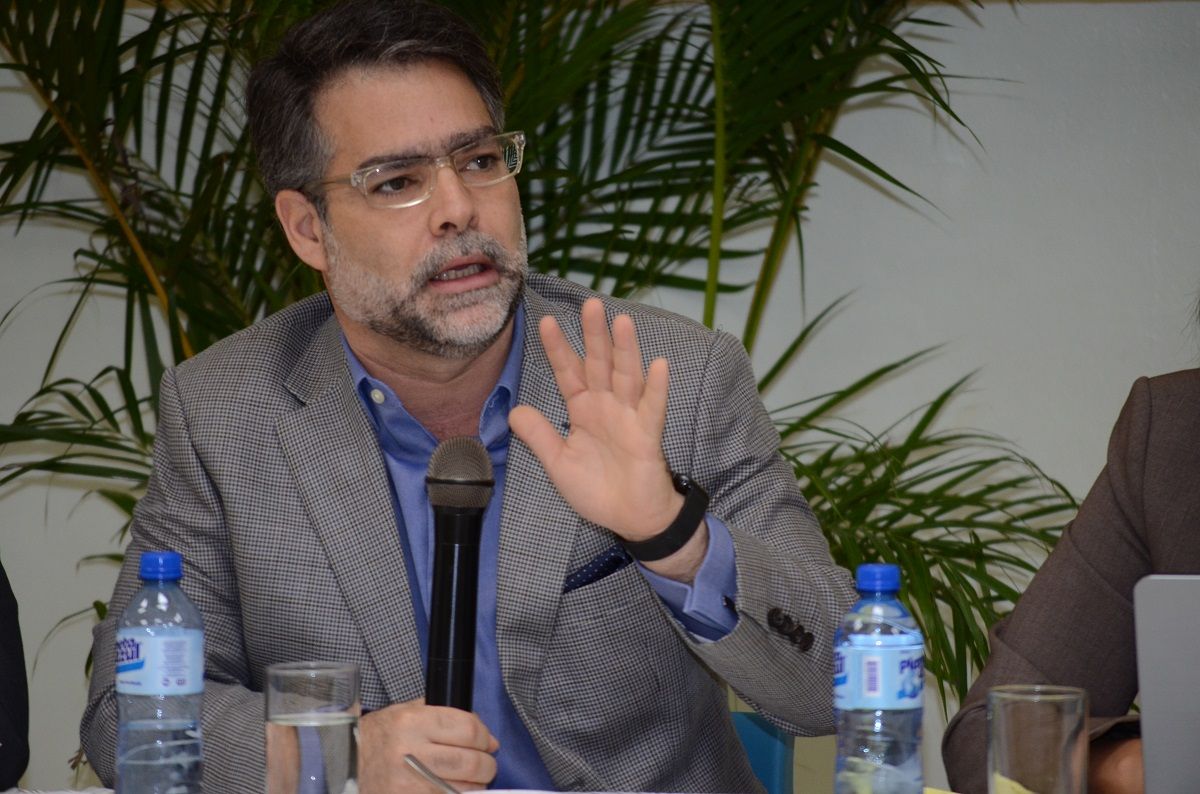 Ernesto%20Selman-45262f0b image Ernesto%20Selman-45262f0b Instituto Tecnológico de Santo Domingo - Expertos plantean sistema mixto para fondos de pensiones