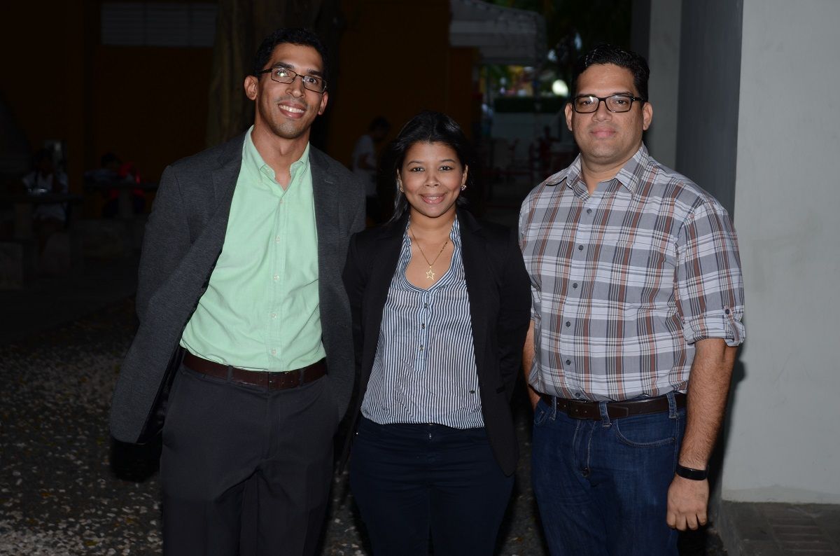 Kalil%20Erazo%20Claudia%20Germoso%20y%20Norberto%20Rojas-4529629c image Kalil%20Erazo%20Claudia%20Germoso%20y%20Norberto%20Rojas-4529629c Instituto Tecnológico de Santo Domingo - Conforman Grupo de Investigación en Ingeniería Estructural y Sismo-Resistente