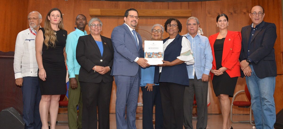 Presentacion%20del%20Plan%20Estrategico%20de%20Salud%202030%20en%20INTEC-69202e32 image Presentacion%20del%20Plan%20Estrategico%20de%20Salud%202030%20en%20INTEC-69202e32 Instituto Tecnológico de Santo Domingo - Plan Estratégico de Salud 2030 fortalecerá la atención primaria y motiva participación de la sociedad civil en veeduría