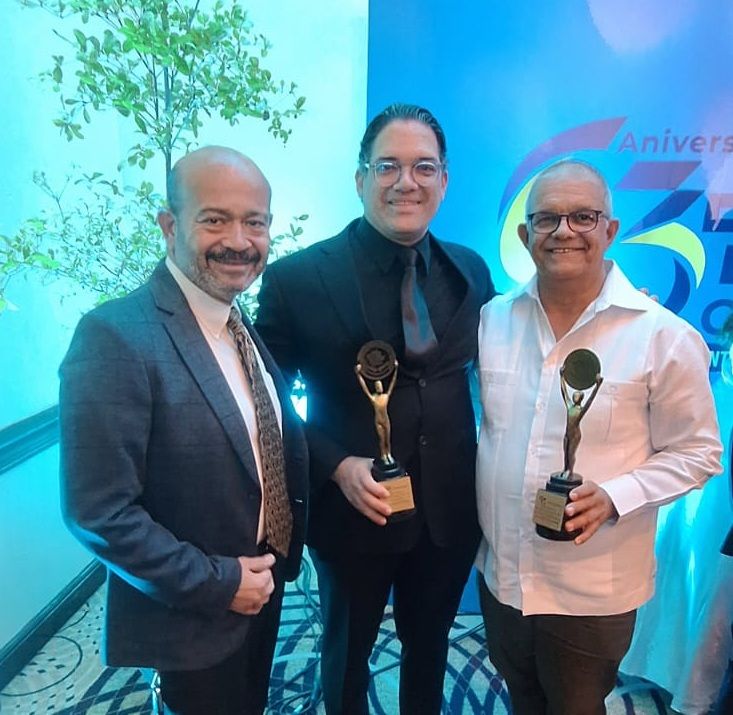 CODIA%20reconoce%20a%20docentes%20investigadores%20del%20INTEC-707305bc Instituto Tecnol&oacute;gico de Santo Domingo - CODIA reconoce a docentes investigadores del INTEC