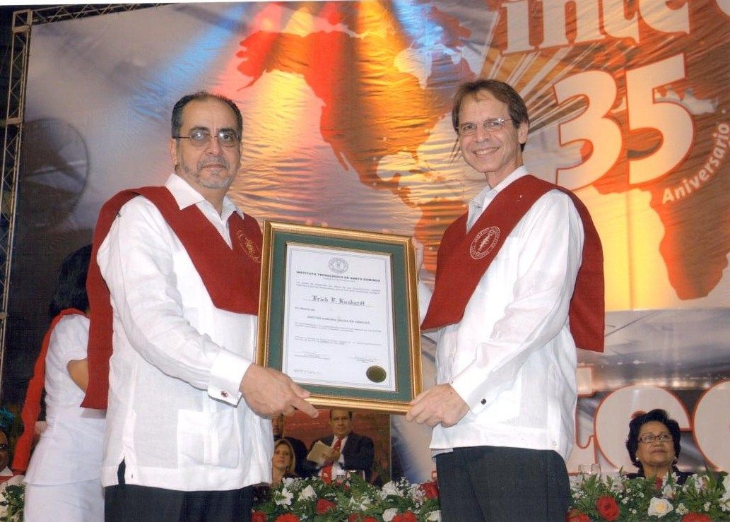 Honoris%20Causa%20Erick%20Kunhardt-2007--721418d3 image Honoris%20Causa%20Erick%20Kunhardt-2007--721418d3 Instituto Tecnológico de Santo Domingo - INTEC lamenta el fallecimiento del Doctor Erich Kunhardt, científico dominicano