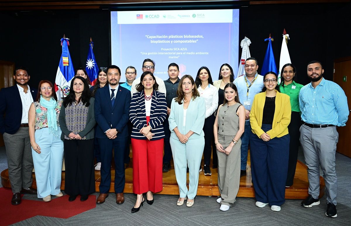 INTEC%20capacita%20a%20especialistas%20del%20sector%20ambiental%20en%20identificacion%20de%20plasticos%20biobasados%20bioplasticos%20y%20compostables-738a27c6 Instituto Tecnol&oacute;gico de Santo Domingo - Inicio