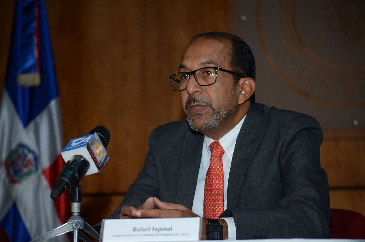 Rafael%20Espinal.JPG-1-7a87d875 image Rafael%20Espinal.JPG-1-7a87d875 Instituto Tecnológico de Santo Domingo - Economistas del INTEC llaman la atención sobre aumento “inusual” de la tasa del dólar