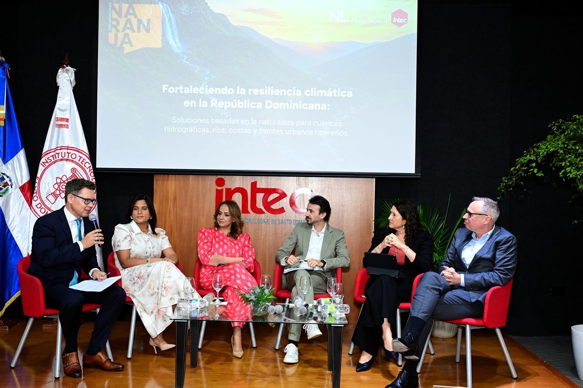 Paises%20Bajos%20y%20el%20INTEC%20abordan%20soluciones%20de%20adaptacion%20al%20cambio%20climatico%20en%20Republica%20Dominicana-7b50a3e3 Instituto Tecnol&oacute;gico de Santo Domingo - Pa&iacute;ses Bajos y el INTEC abordan soluciones de adaptaci&oacute;n al cambio clim&aacute;tico en Rep&uacute;blica Dominicana