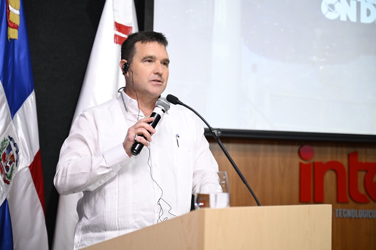 Burton%20Catledge%20director%20ejecutivo%20de%20la%20empresa%20Launch%20On%20Demand-9b9e17ea Instituto Tecnol&oacute;gico de Santo Domingo - Instituto Tecnol&oacute;gico de Santo Domingo