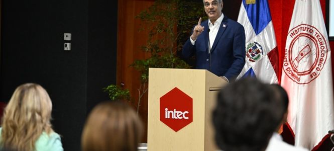 Abinader%20anuncia%20en%20INTEC%20la%20reduccion%20historica%20de%20la%20pobreza%20al%2015.3%20%20y%20favorece%20la%20eliminacion%20del%20anticipo%20a%20mipymes-9feccefe Instituto Tecnol&oacute;gico de Santo Domingo - Notas de prensa