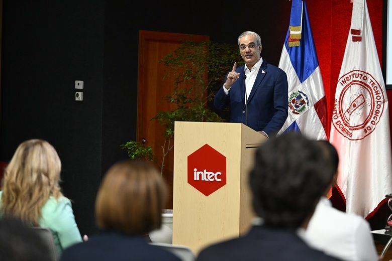 Abinader%20anuncia%20en%20INTEC%20la%20reduccion%20historica%20de%20la%20pobreza%20al%2015.3%20%20y%20favorece%20la%20eliminacion%20del%20anticipo%20a%20mipymes-a4983b72 Instituto Tecnol&oacute;gico de Santo Domingo - Abinader anuncia en INTEC la reducci&oacute;n hist&oacute;rica de la pobreza al 15.3 % y favorece la eliminaci&oacute;n del anticipo a mipymes