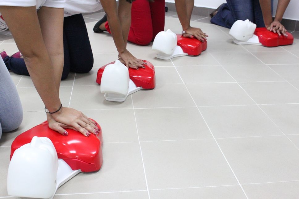 SimLab%20Practicas%20resucitacion%20001-b5329431 image SimLab%20Practicas%20resucitacion%20001-b5329431 Instituto Tecnológico de Santo Domingo - INTEC impartirá cursos avalados por ITLS y AHA a través del Laboratorio de Simulaciones Médicas