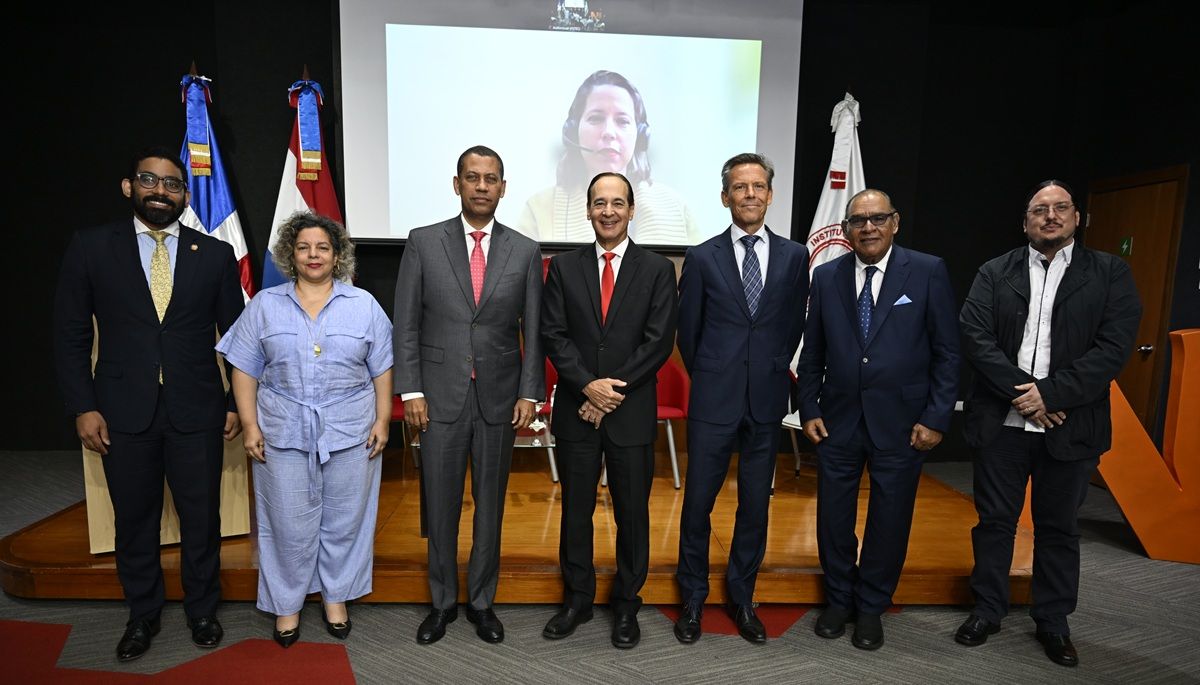 El%20Instituto%20Tecnologico%20de%20Santo%20Domingo%20fue%20sede%20del%20primer%20Conversatorio%20Naranja%20organizado%20por%20la%20Embajada%20del%20Reino%20de%20Paises%20Bajos%20en%20Republica%20Dominicana-c476dcb7 Instituto Tecnol&oacute;gico de Santo Domingo - Inicio