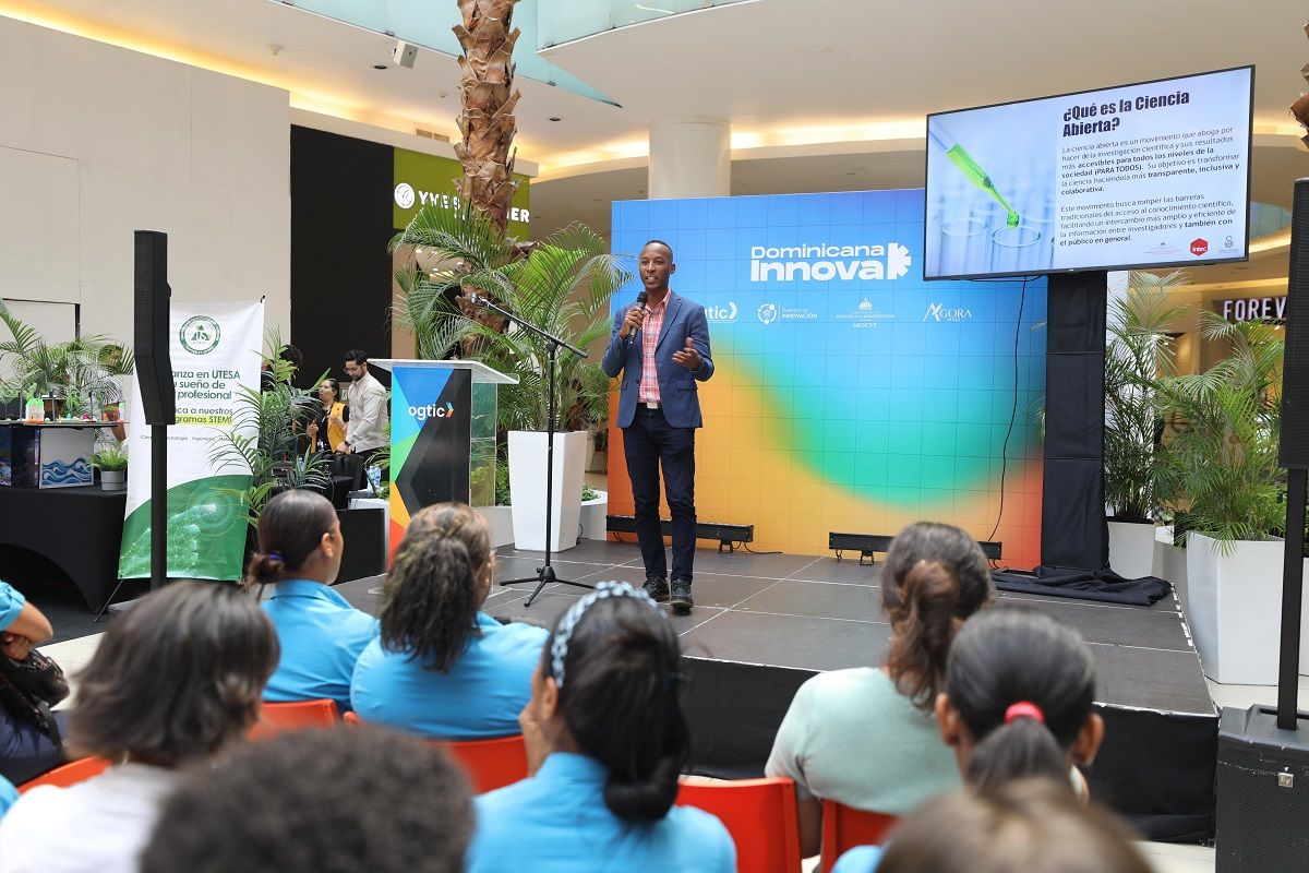 Docente%20y%20estudiantes%20del%20INTEC%20en%20Dominicana%20Innova%202024-c5e63864 image Docente%20y%20estudiantes%20del%20INTEC%20en%20Dominicana%20Innova%202024-c5e63864 Instituto Tecnológico de Santo Domingo - Docente y estudiantes del INTEC en Dominicana Innova 2024
