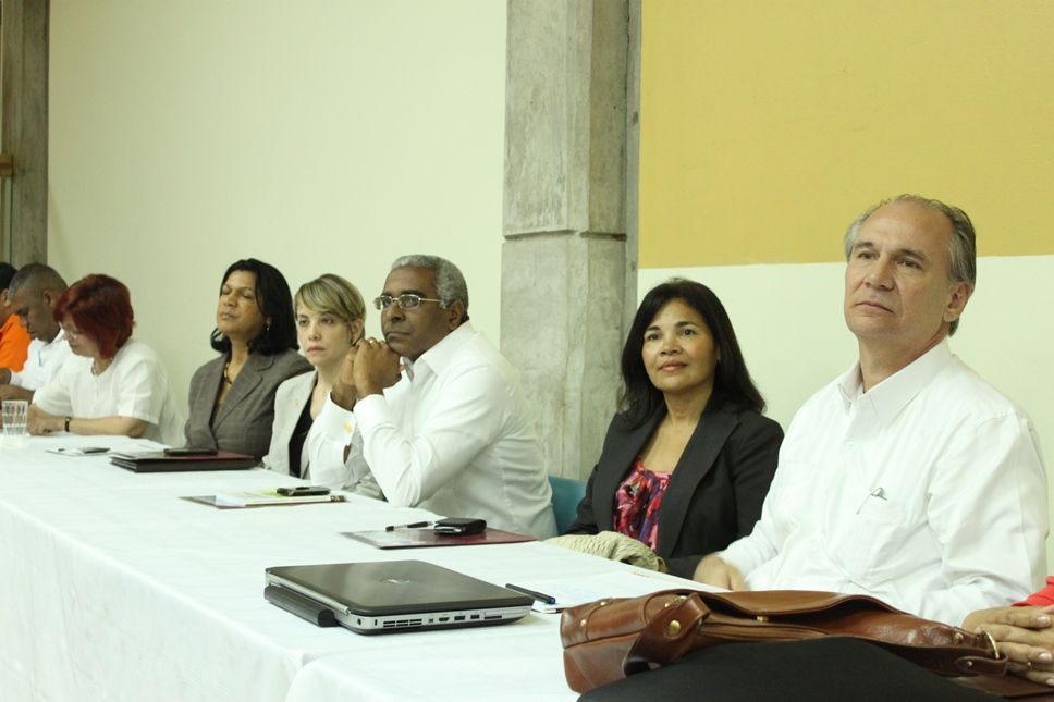 Lourdes%20Concepcion%20UNPHU%20Carmen%20Caraballo%20UNIBE%20Julia%20Pimentel%20UNIBE%20Rolando%20Guzman%20Leandra%20Tapia%20y%20Alfonso%20Casasnovas%20del%20INTEC-c81e0726 image Lourdes%20Concepcion%20UNPHU%20Carmen%20Caraballo%20UNIBE%20Julia%20Pimentel%20UNIBE%20Rolando%20Guzman%20Leandra%20Tapia%20y%20Alfonso%20Casasnovas%20del%20INTEC-c81e0726 Instituto Tecnológico de Santo Domingo - ADRU analiza la situación de la educación superior en RD