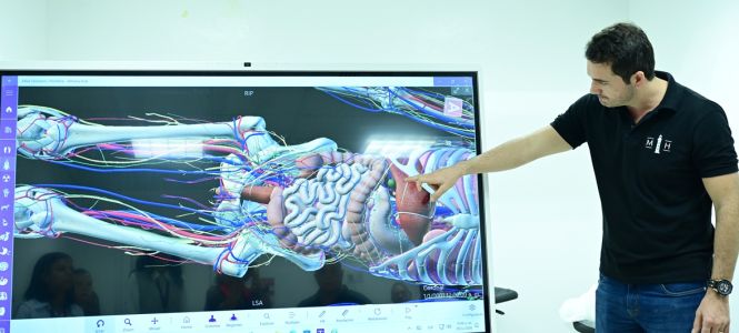 INTEC%20integra%20software%20con%20tecnologia%203D%20para%20estudio%20de%20cuerpo%20humano%20en%20la%20carrera%20de%20Medicina-de3121da Instituto Tecnol&oacute;gico de Santo Domingo - Notas de prensa